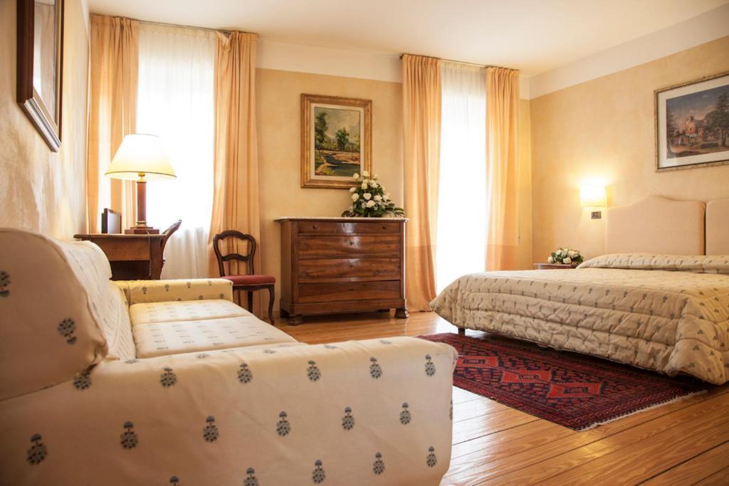 Locanda La Posta Cavour Extérieur photo