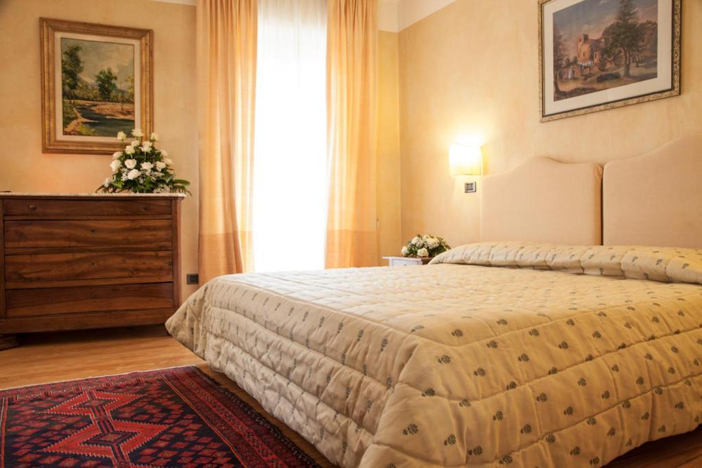 Locanda La Posta Cavour Chambre photo